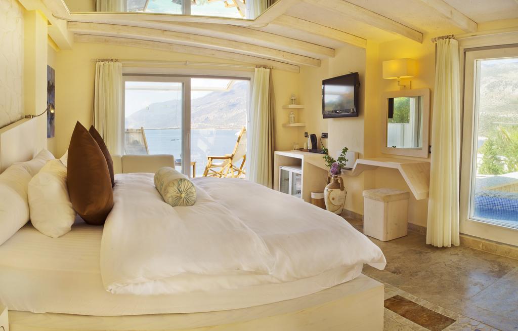 Peninsula Gardens Hotel - Adults Only Kas Room photo